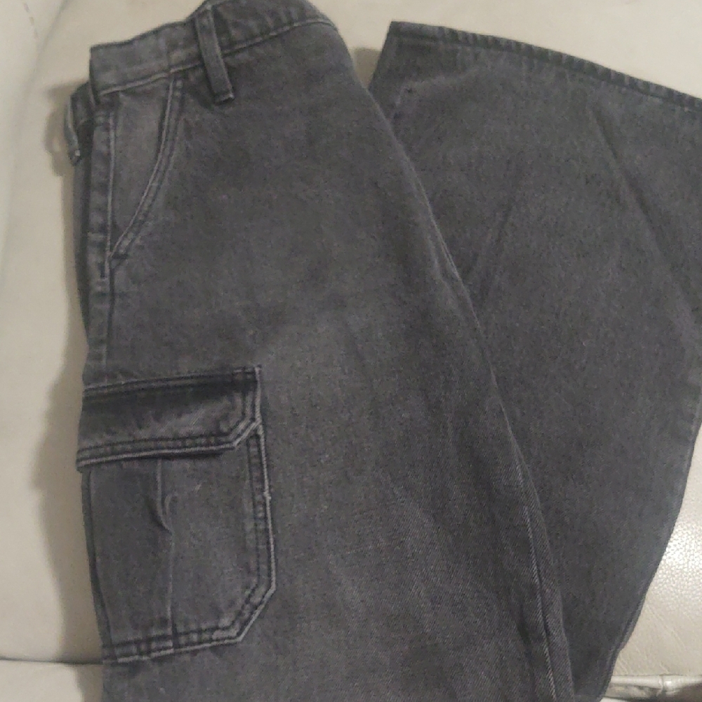 SOLD. Old Navy Girl's Charcoal Cargo Pants